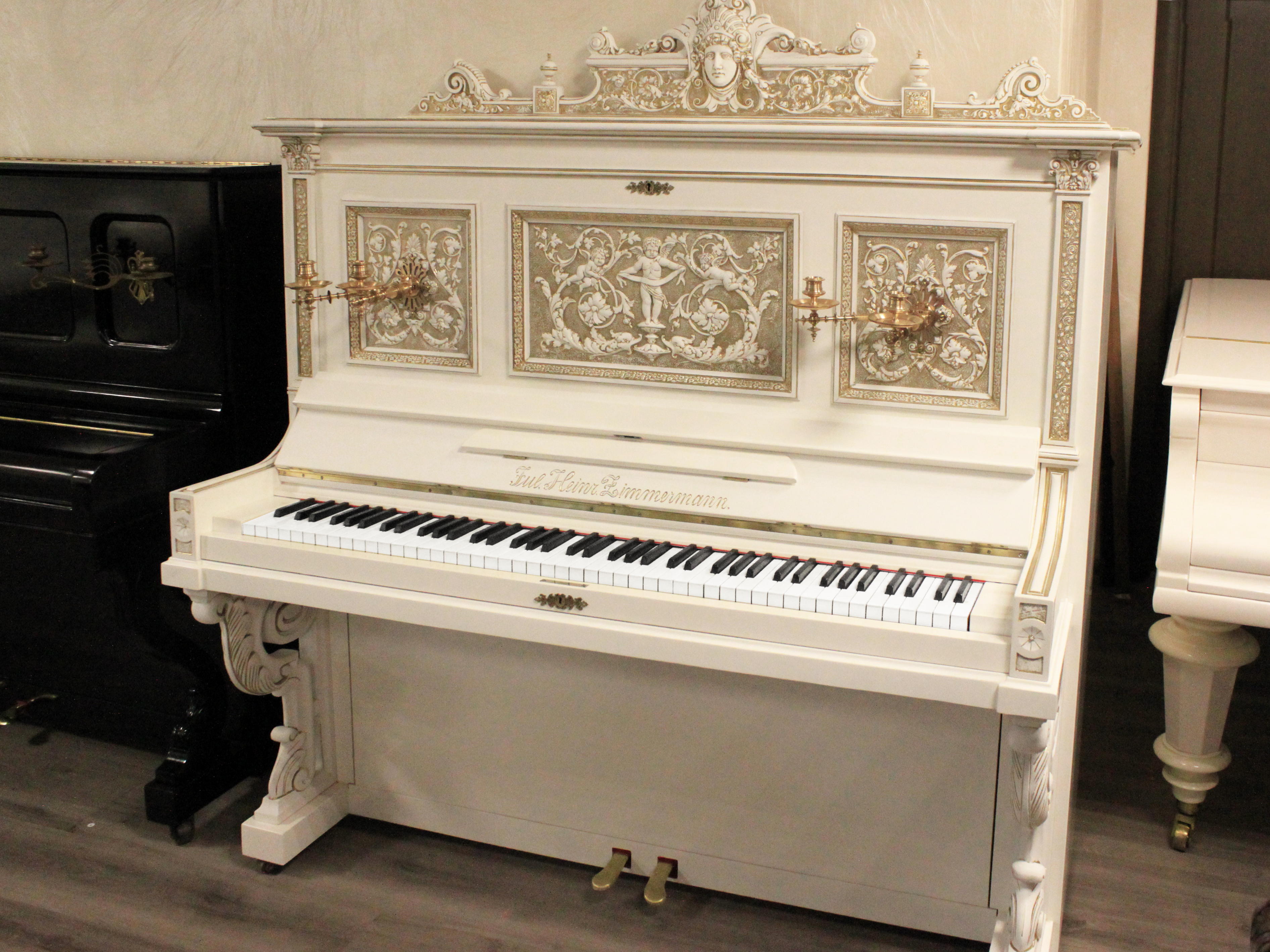 Дизайнерское фортепиано