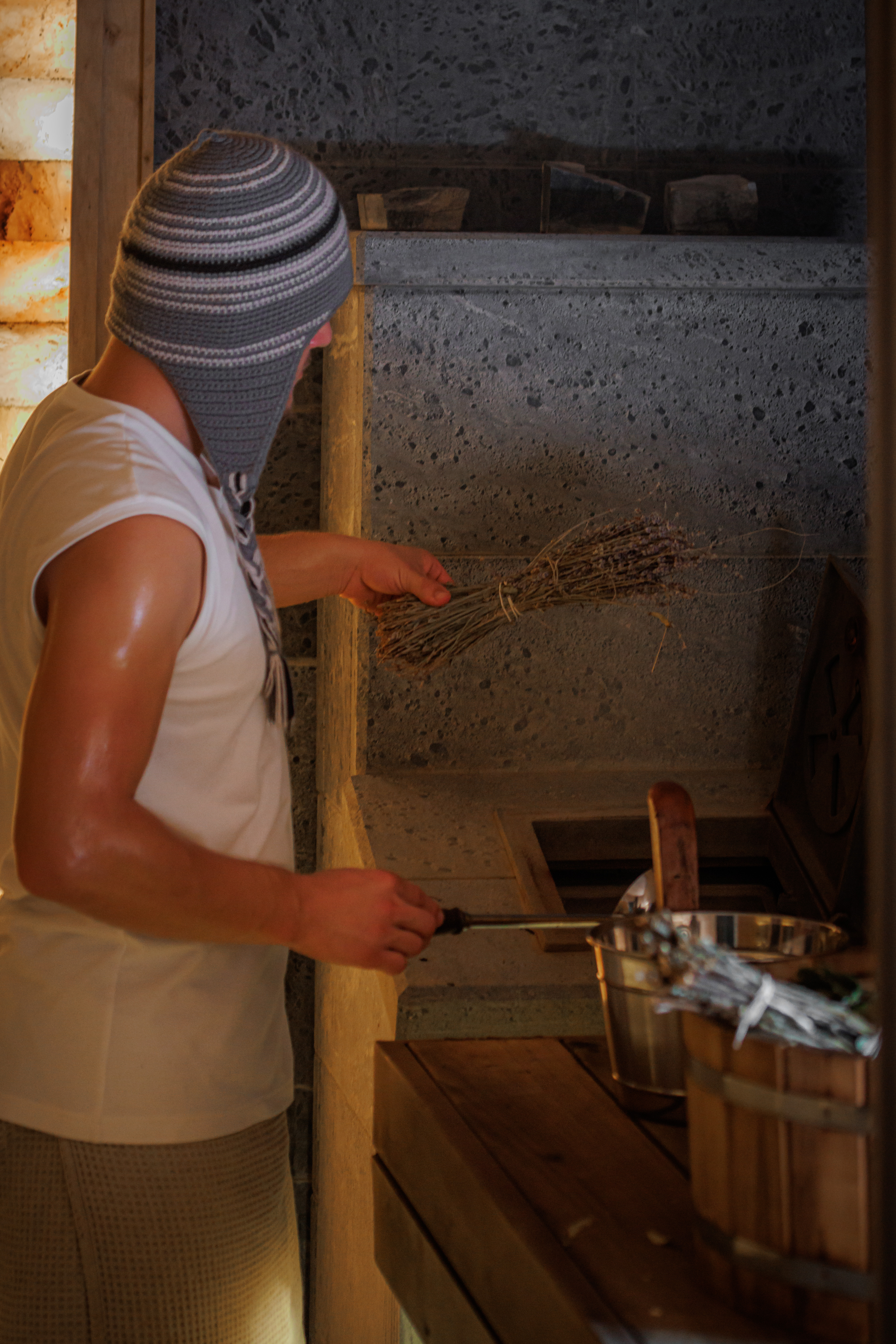 Аромапарение с травами с пармейстером